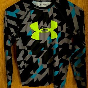 Under armour long sleeve tee